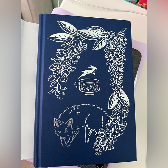 Signed Waterstones Exclusive Edition of Wisteria by Adalyn Grace - Picture 3 of 6